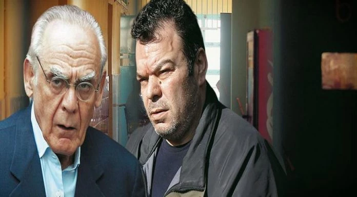 Οταν ο Στεφανάκος πλάκωσε στο ξύλο τον Α.Τσοχατζόπουλο!